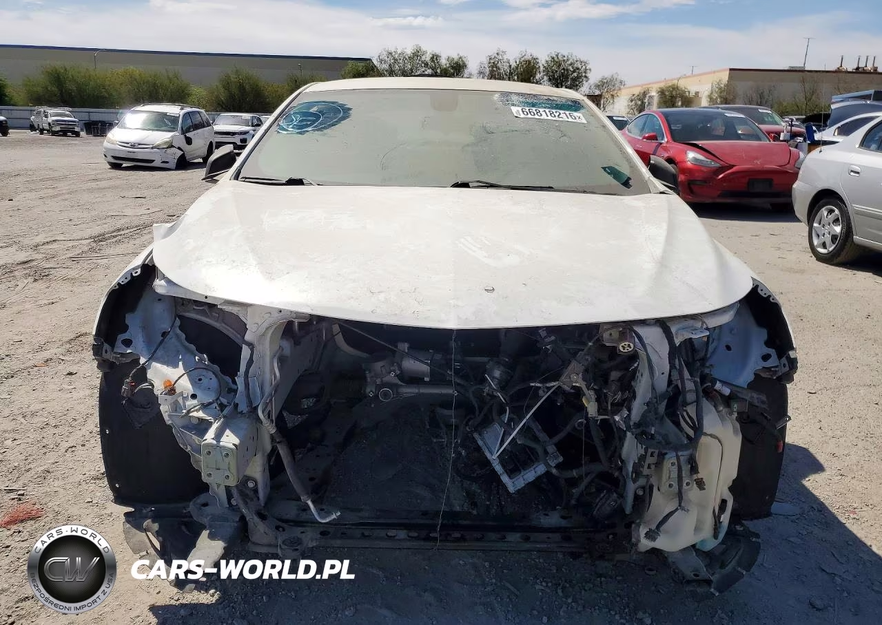 2019 Chevrolet Malibu Rs VIN:1G1ZG5ST6KF221585 - 5