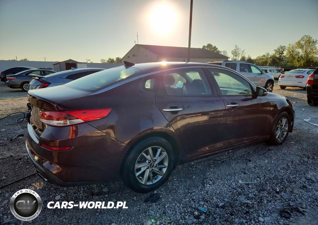 2019 Kia Optima Lx VIN:5XXGT4L35KG287548 - 3