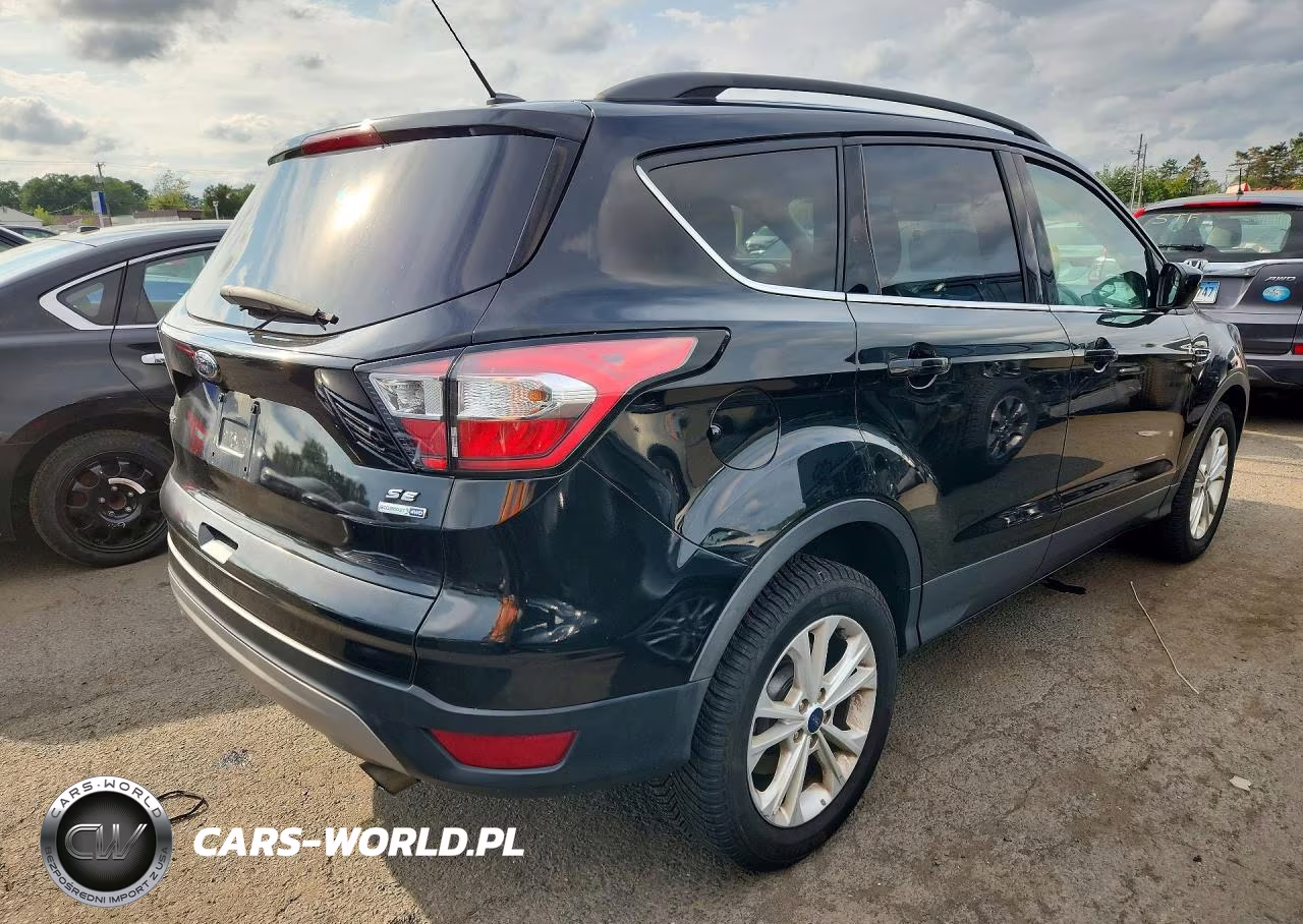 2018 Ford Escape Se VIN:1FMCU9GD6JUC40786 - 3