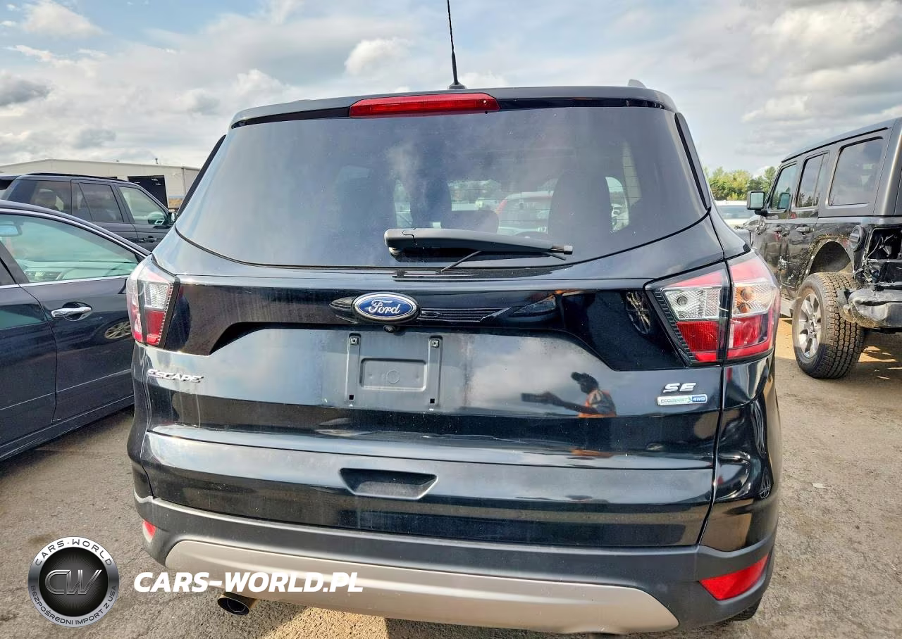 2018 Ford Escape Se VIN:1FMCU9GD6JUC40786 - 6