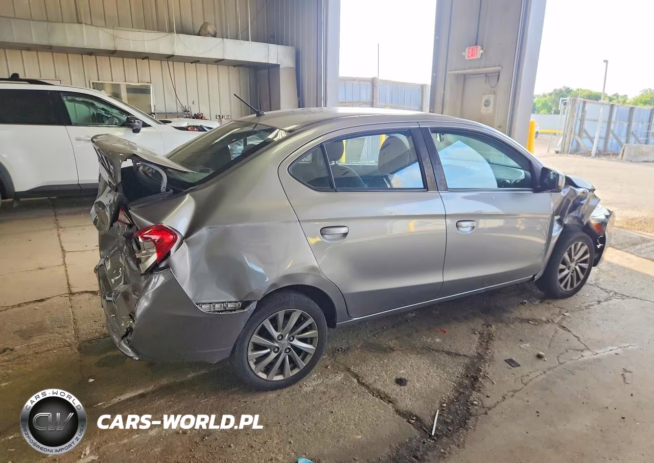 MITSUBISHI MIRAGE G4 VIN:ML32F3FJ8JHF01977 - 3