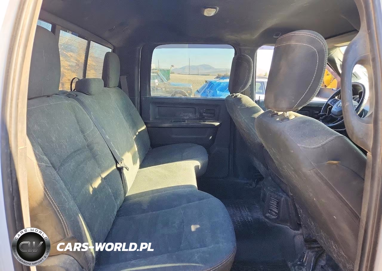 2021 Ram 2500 Tradesman VIN:3C6UR5HJ3MG500227 - 10