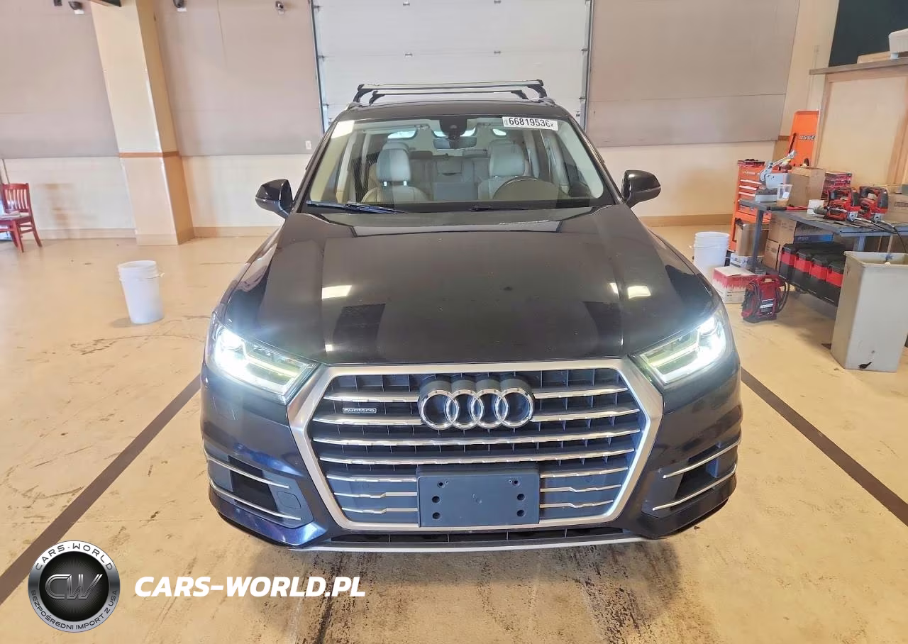 2017 Audi Q7 3.0T Premium VIN:WA1LAAF78HD043696 - 5