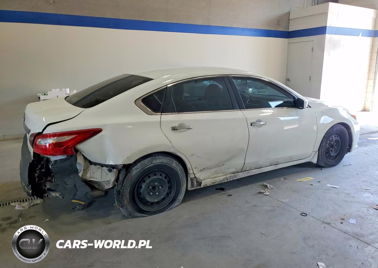 2018 Nissan Altima 2.5 S VIN:1N4AL3AP3JC128716 - 3