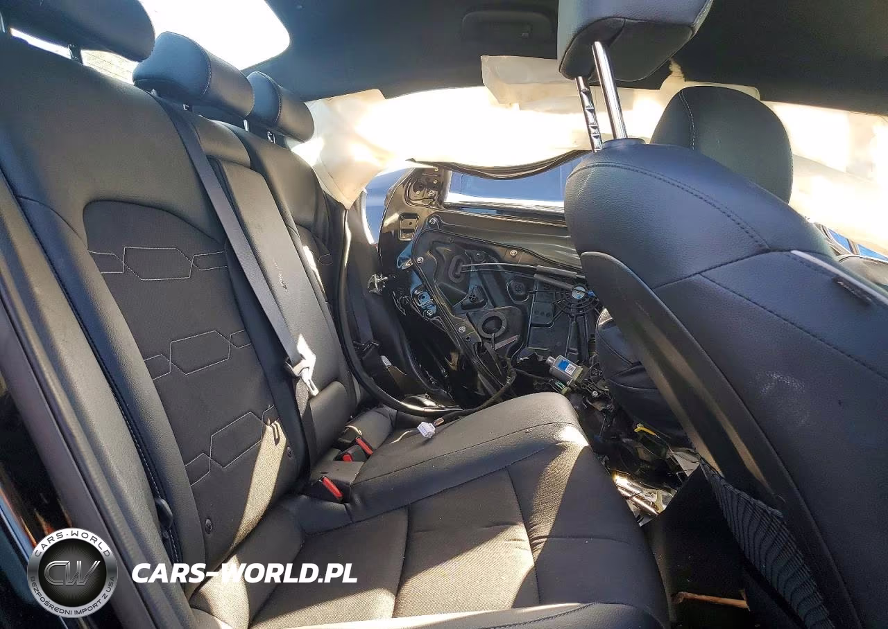 2023 Kia Forte Gt Line VIN:3KPF54AD0PE670511 - 10