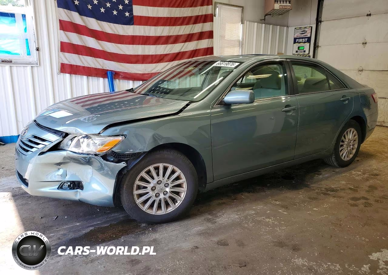 2007 Toyota Camry Le – zdjęcie 1 z 12