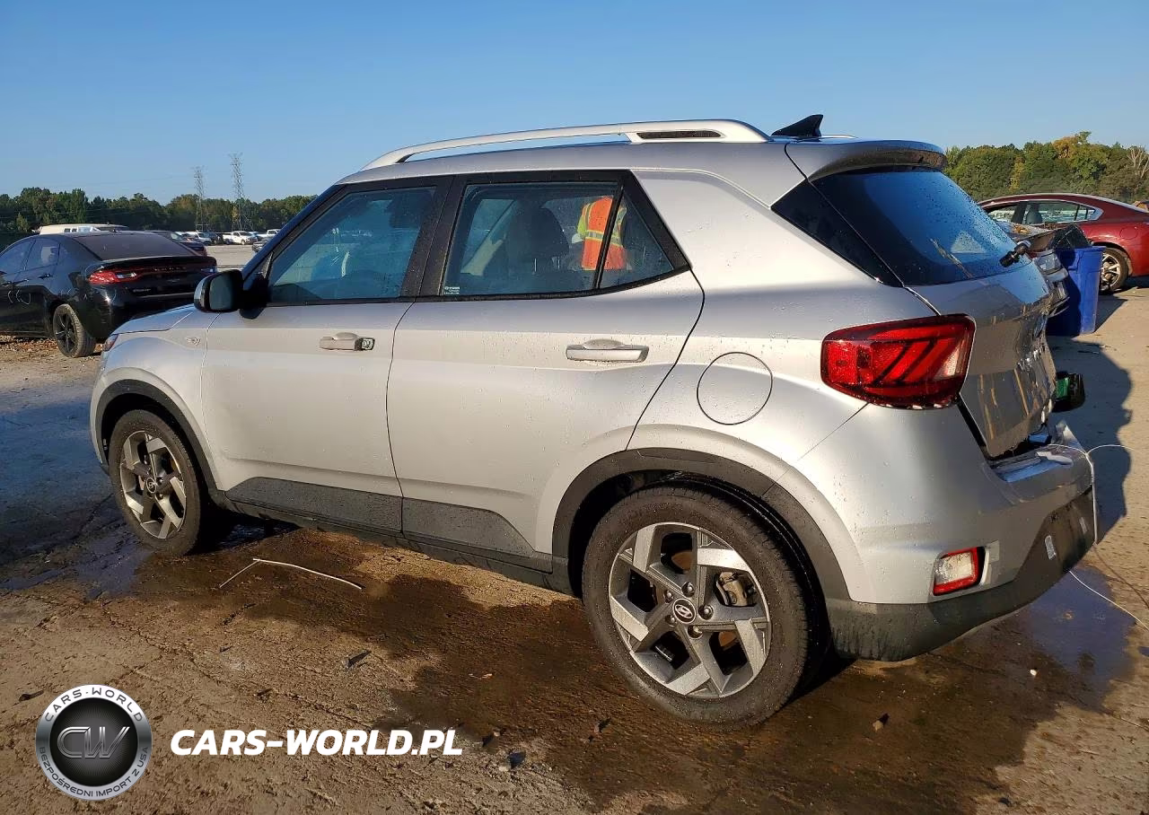 2022 Hyundai Venue Sel VIN:KMHRC8A32NU158776 - 2