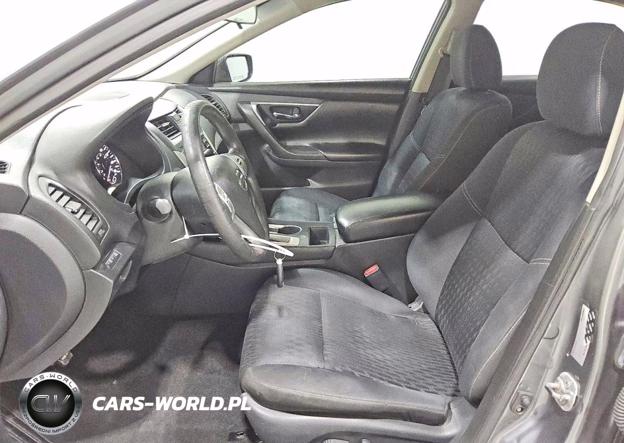 2017 Nissan Altima 2.5 S VIN:1N4AL3AP5HC203796 - 7
