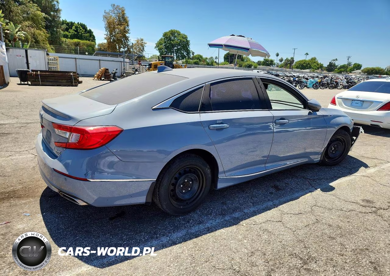 2022 Honda Accord Touring VIN:1HGCV2F9XNA013146 - 3