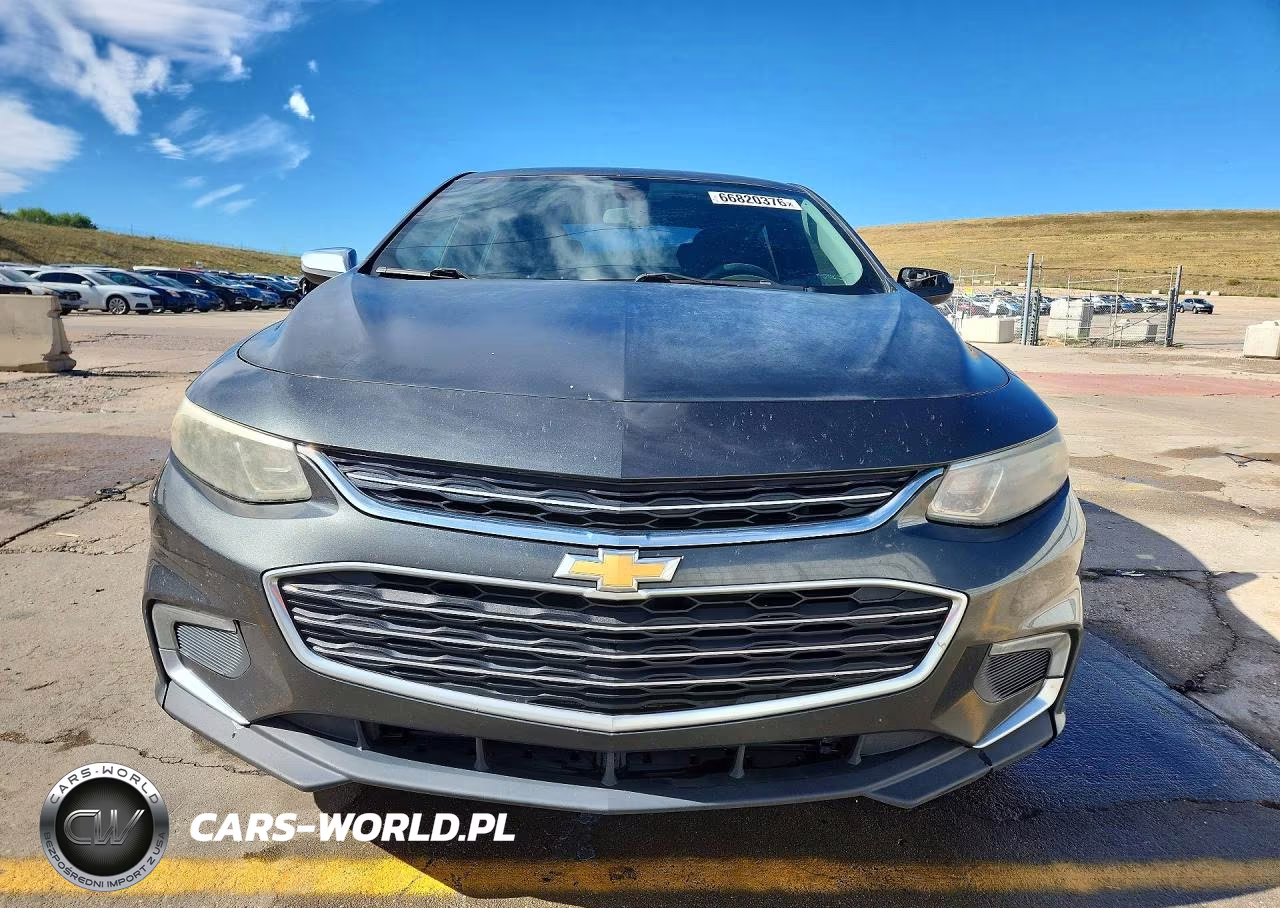 2017 Chevrolet Malibu Lt VIN:1G1ZE5ST7HF105925 - 5