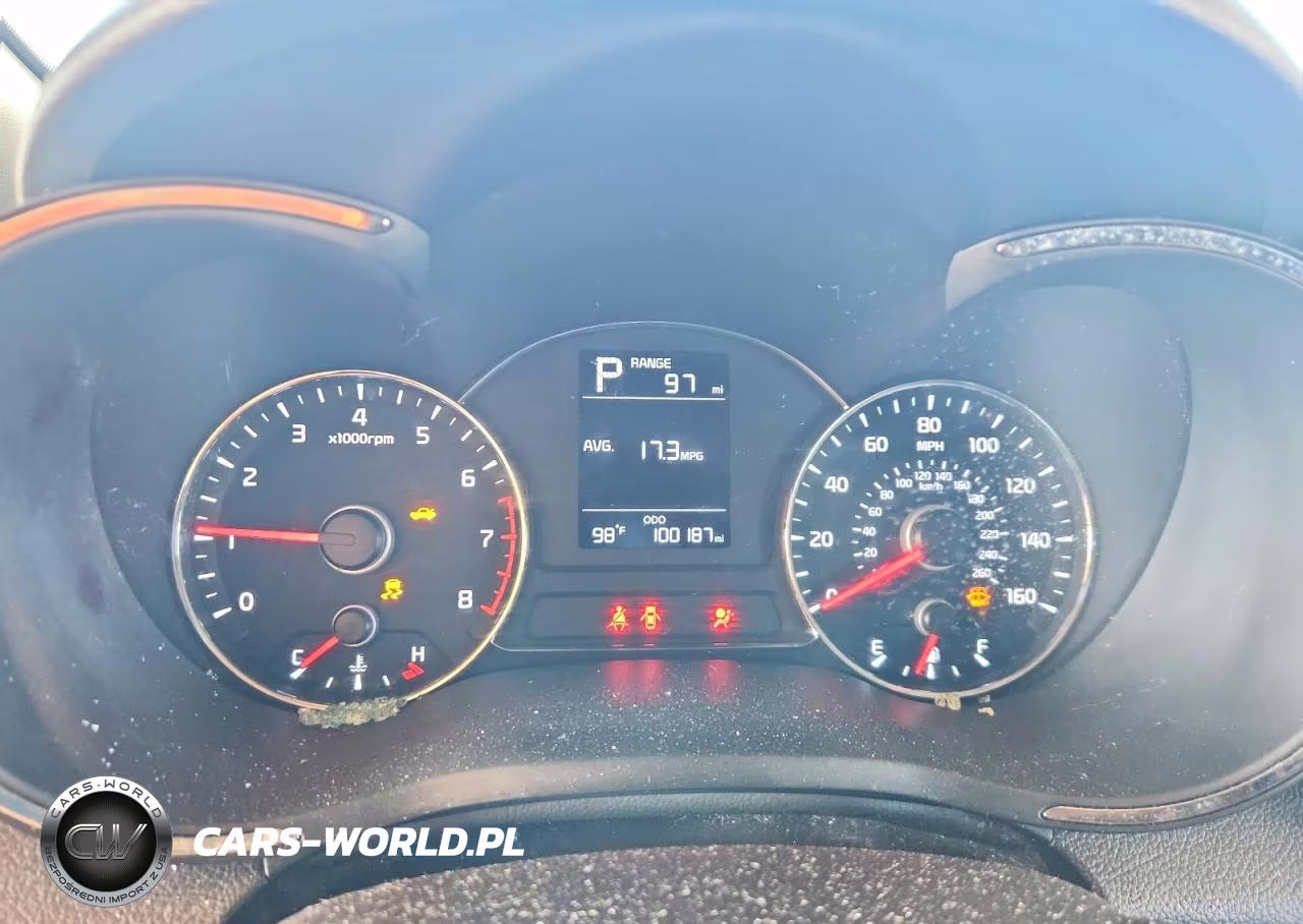 2017 Kia Forte Lx VIN:3KPFK4A72HE131618 - 9