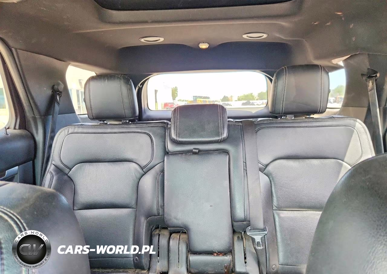 2017 Ford Explorer Limited VIN:1FM5K8FH2HGB45924 - 10