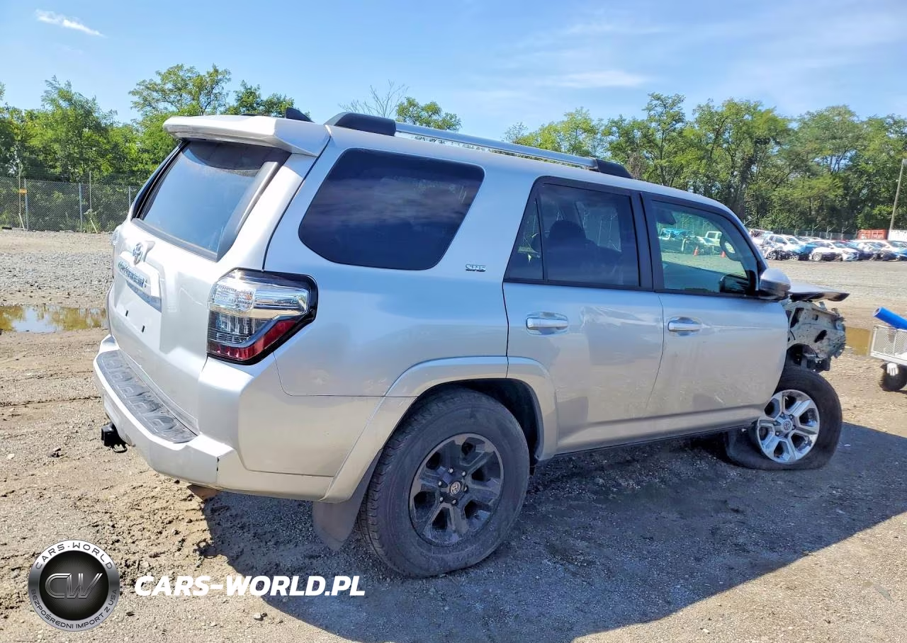 2024 Toyota 4Runner Sr5 VIN:JTEEU5JR3R5311373 - 3