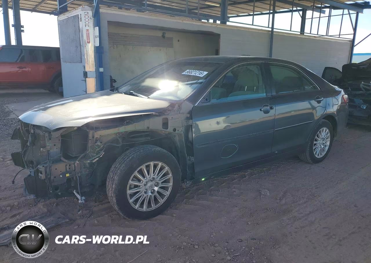 2007 Toyota Camry Le – zdjęcie 1 z 13