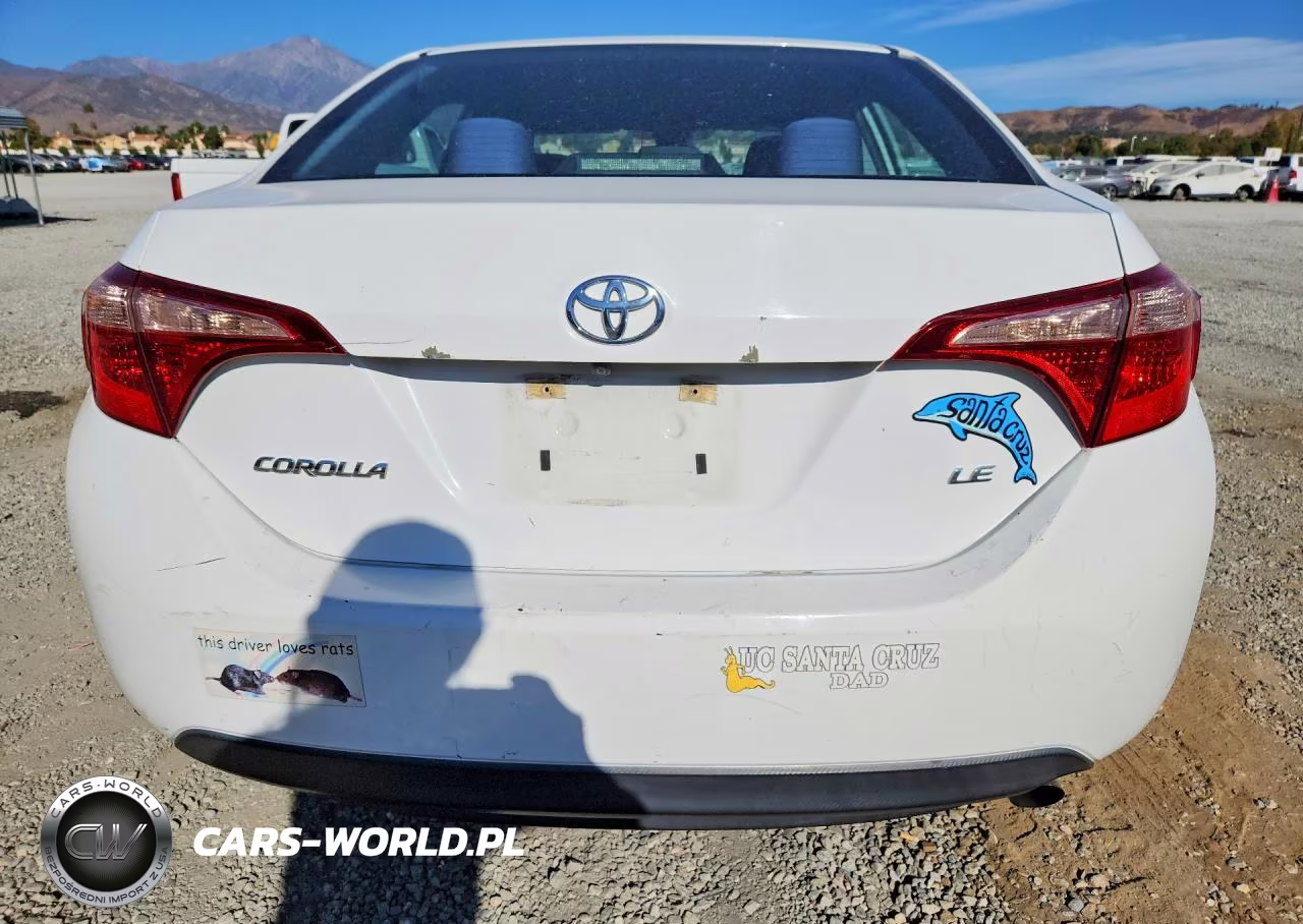 2019 Toyota Corolla Le VIN:5YFBURHE1KP931116 - 6