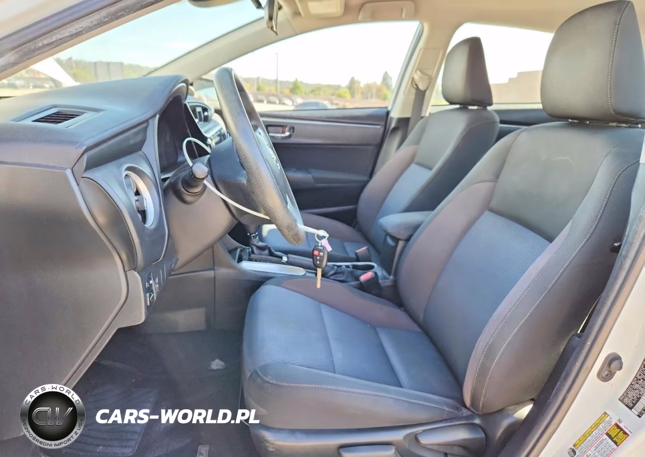 2019 Toyota Corolla Le VIN:5YFBURHE1KP931116 - 7