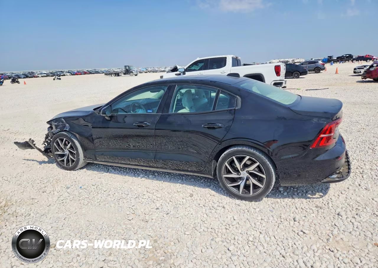 2020 Volvo S60 T5 Momentum VIN:7JR102FK7LG072349 - 2