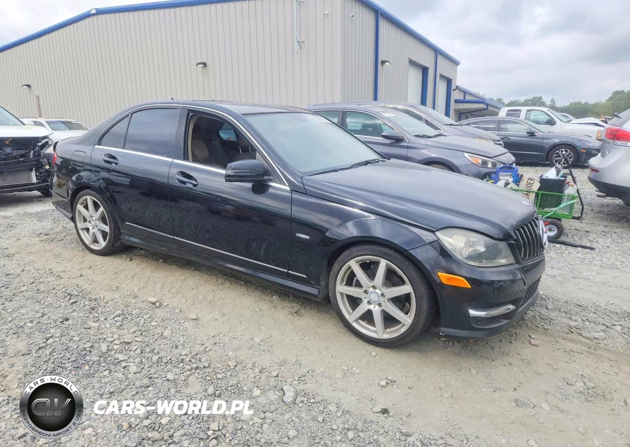 2012 Mercedes-Benz C 250 VIN:WDDGF4HB8CR191067 - 4