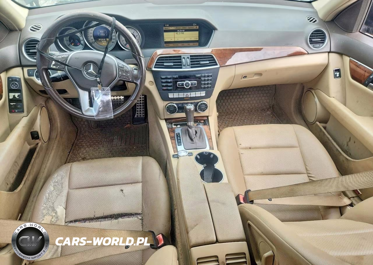 2012 Mercedes-Benz C 250 VIN:WDDGF4HB8CR191067 - 8