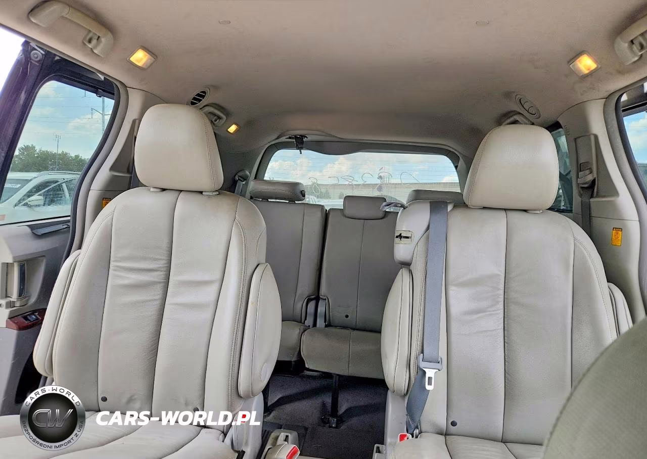 2012 Toyota Sienna Xle 8-Passenger VIN:5TDYK3DC3CS233858 - 10