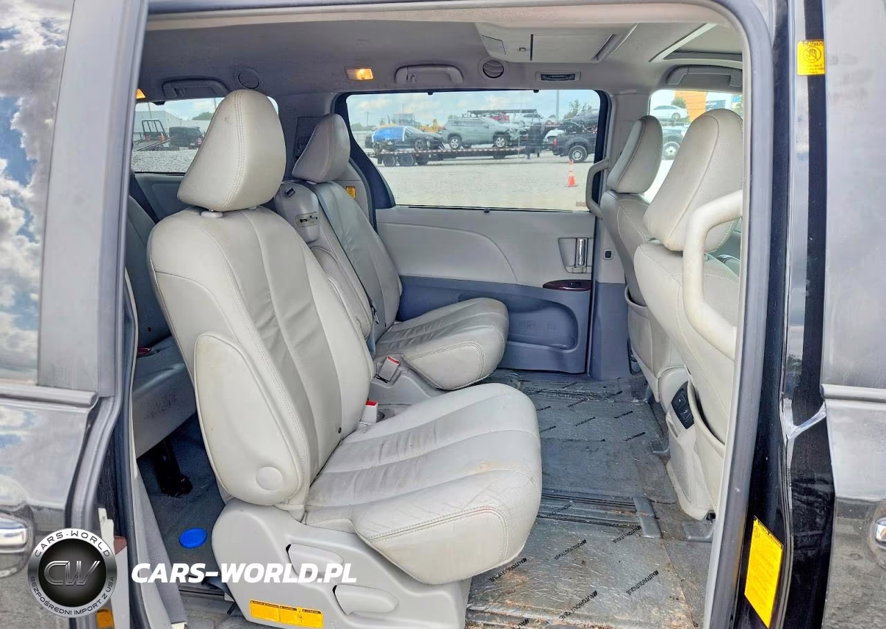 2012 Toyota Sienna Xle 8-Passenger VIN:5TDYK3DC3CS233858 - 11