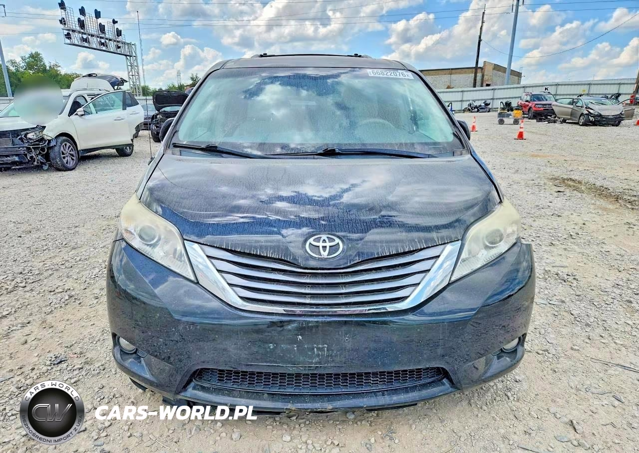 2012 Toyota Sienna Xle 8-Passenger VIN:5TDYK3DC3CS233858 - 5