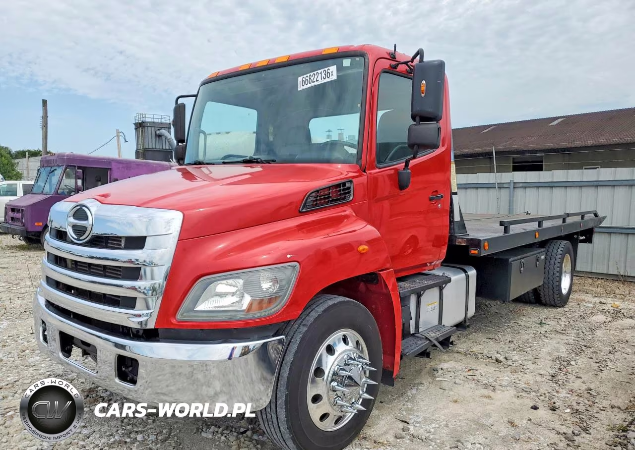 2014 Hino 258-268