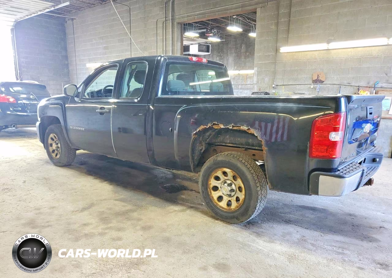 2011 Chevrolet Silverado C1500 VIN:1GCRCPEX3BZ267273 - 2