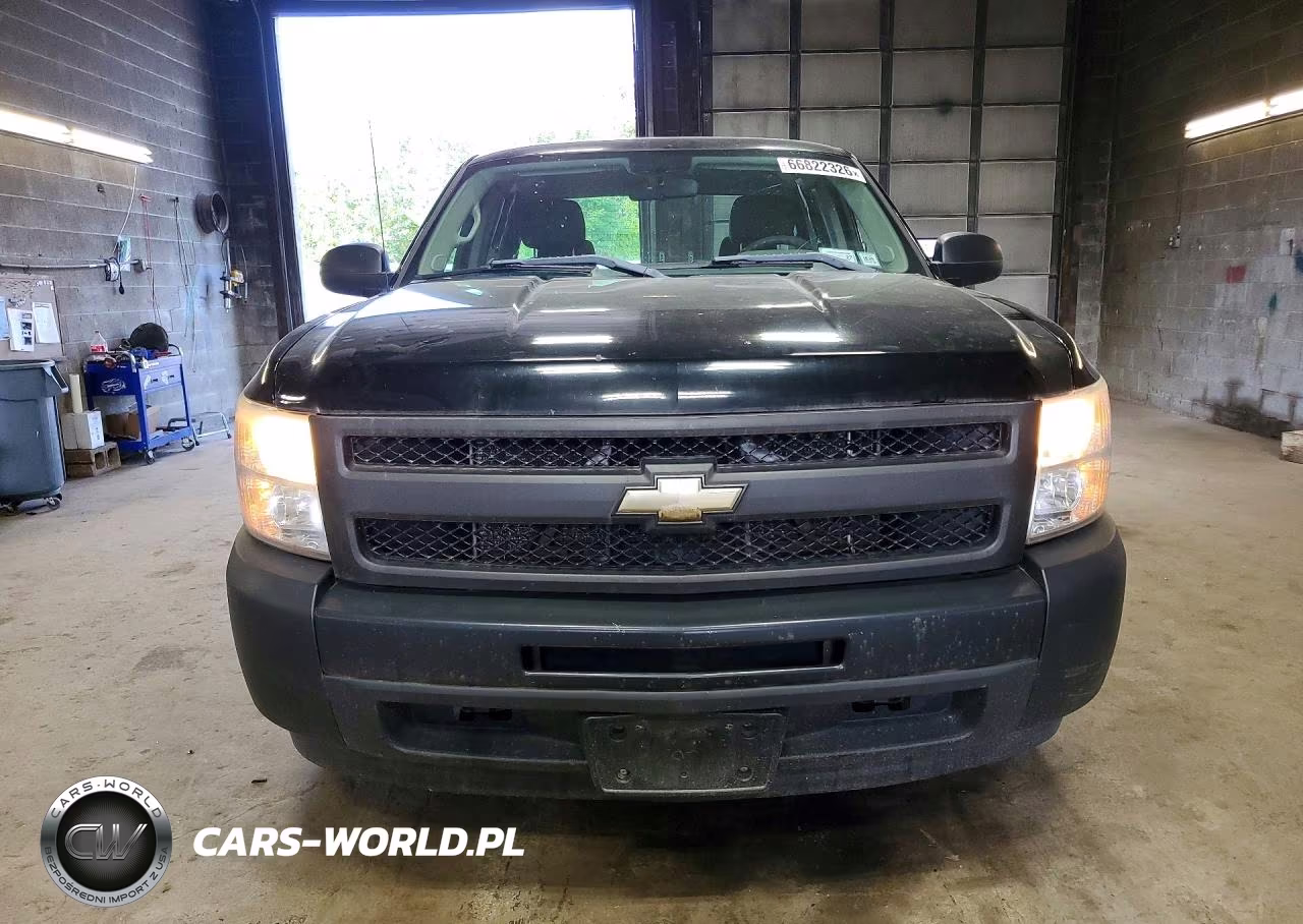 2011 Chevrolet Silverado C1500 VIN:1GCRCPEX3BZ267273 - 5