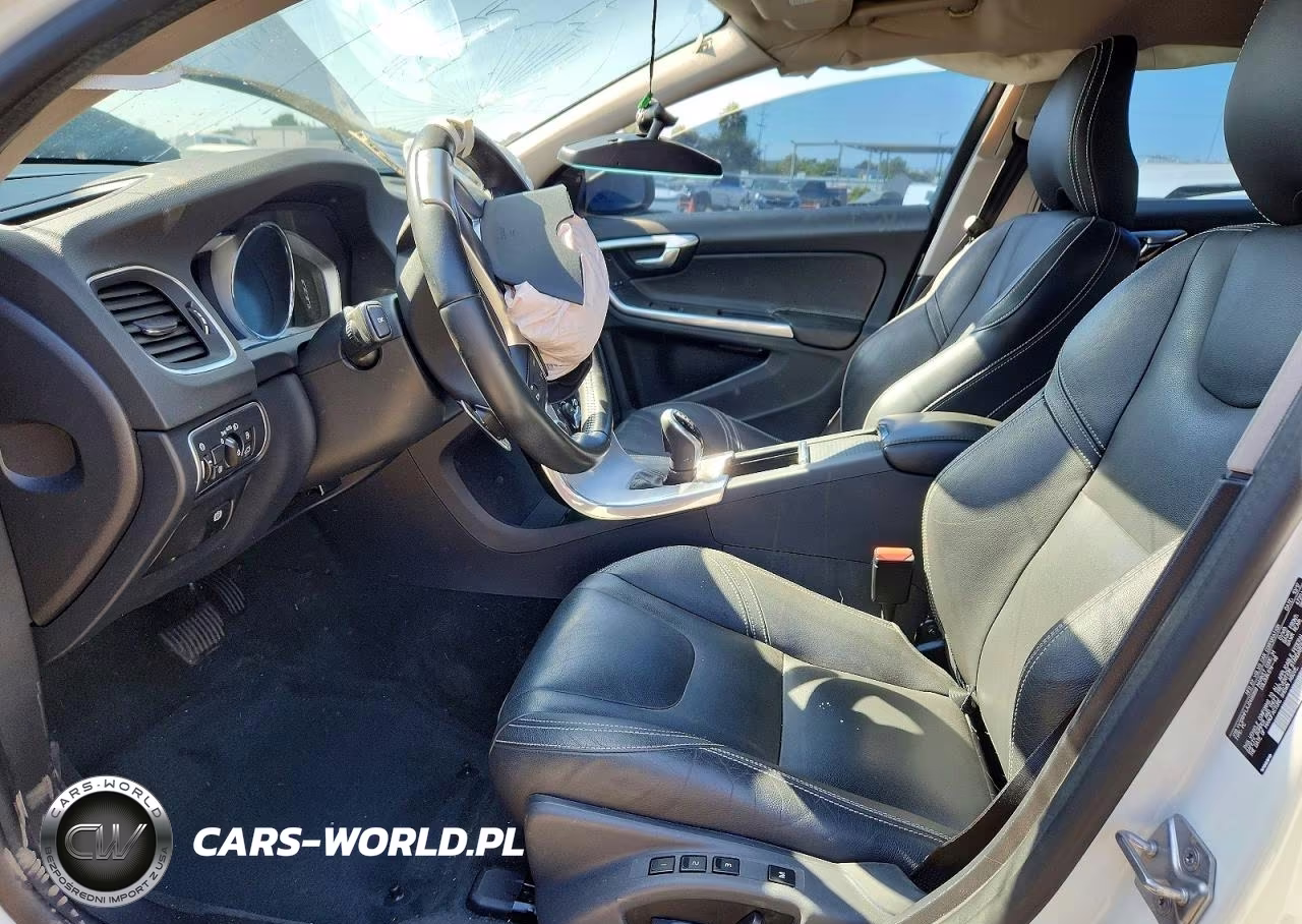 2018 Volvo S60 Dynamic VIN:YV126MFLXJ2456958 - 7