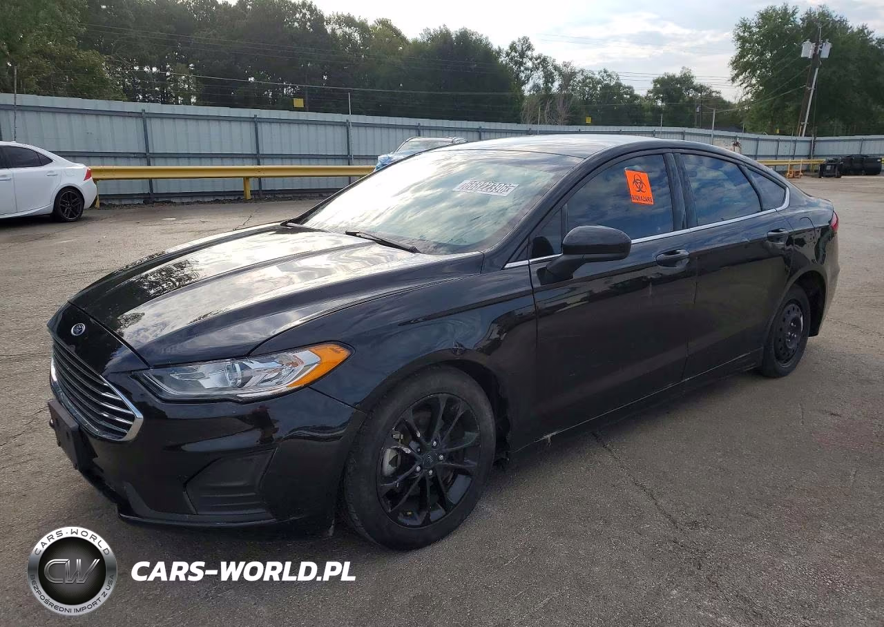 2020 Ford Fusion Se