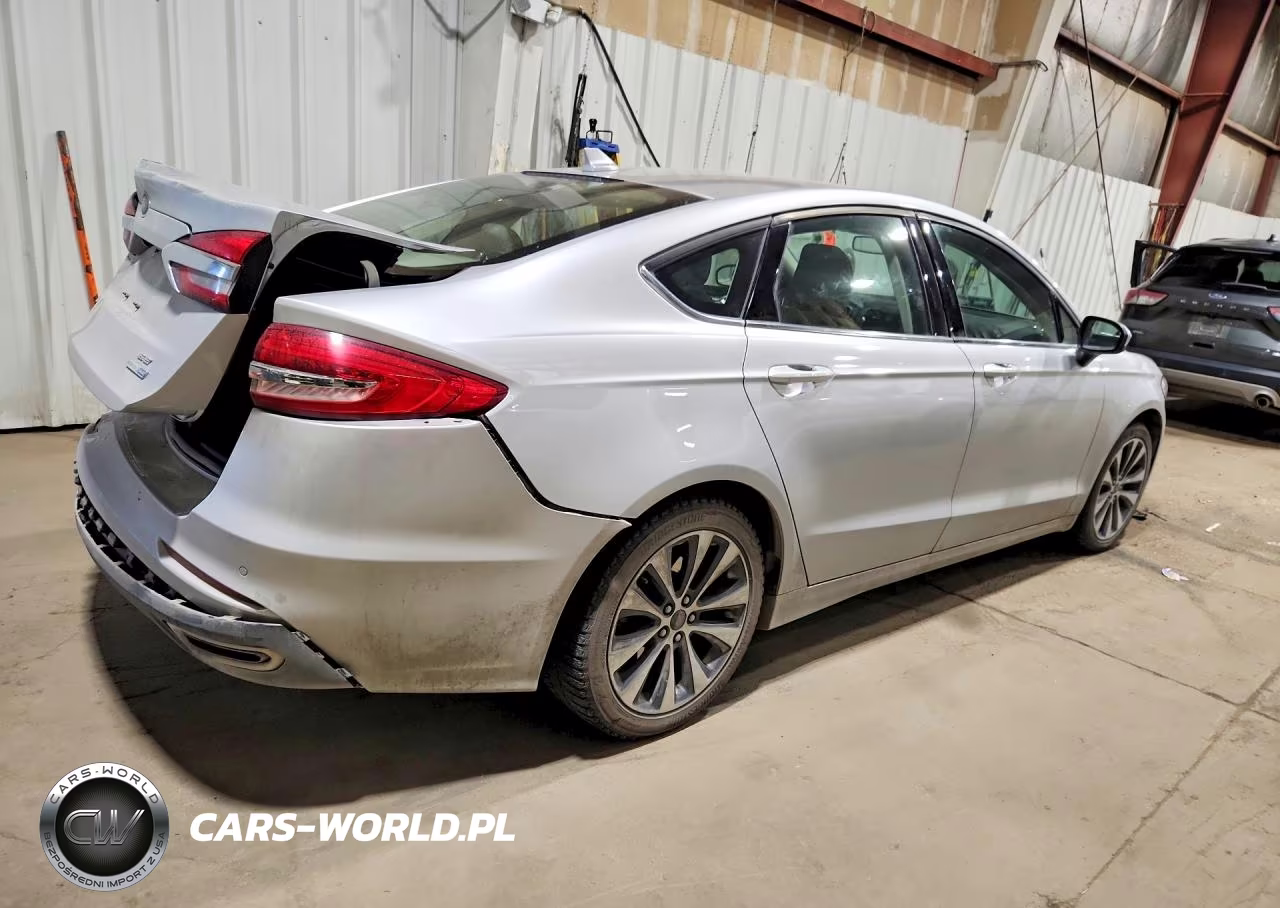 2019 Ford Fusion Se VIN:3FA6P0T93KR149401 - 3