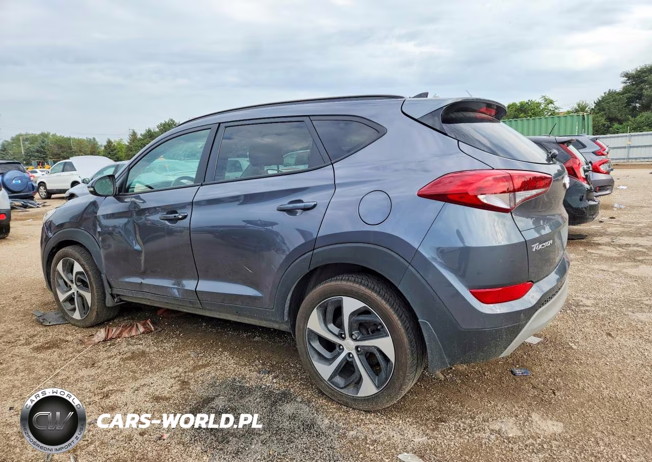 2018 Hyundai Tucson Value VIN:KM8J3CA26JU776376 - 2