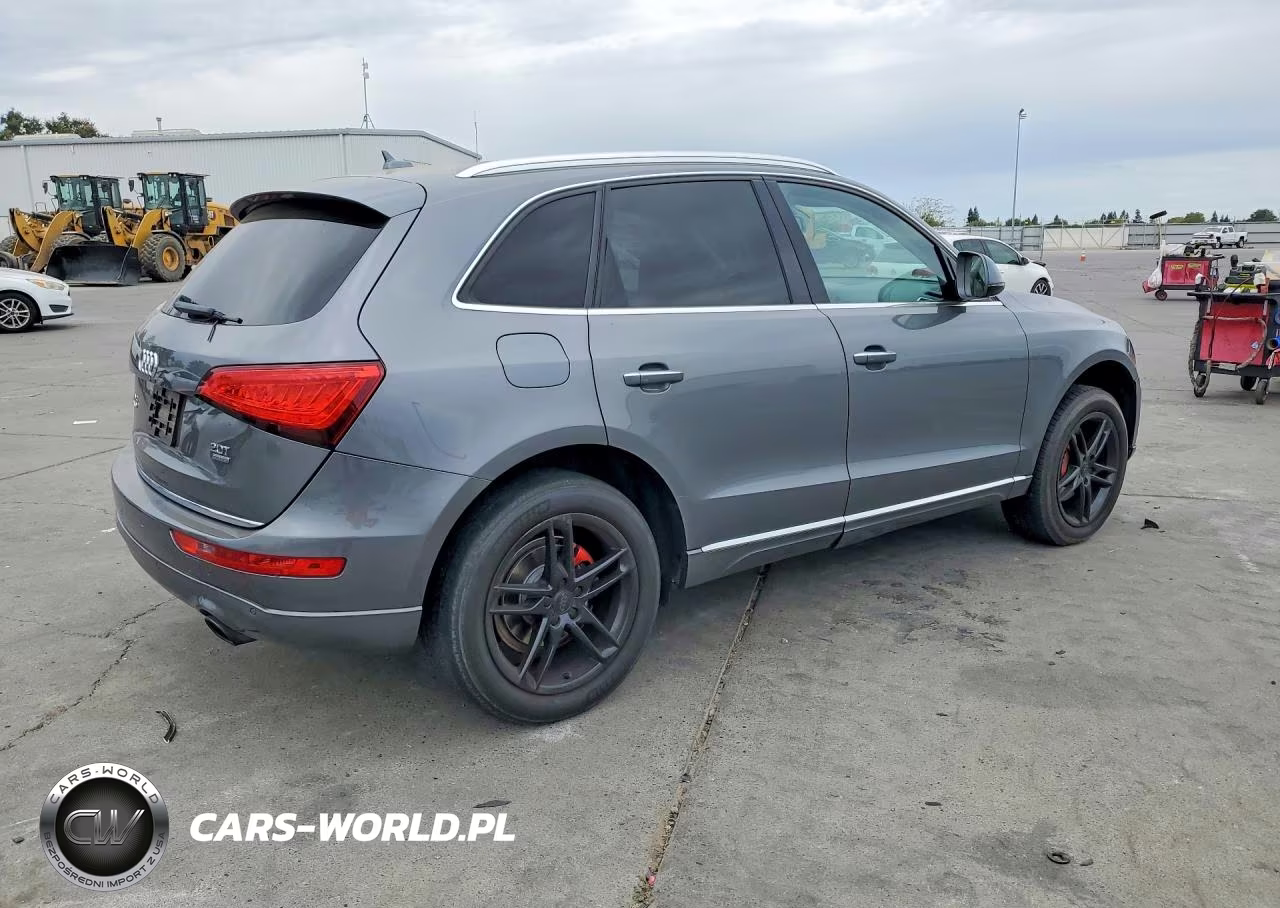 2016 Audi Q5 Premium Plus VIN:WA1L2AFP2GA136761 - 3