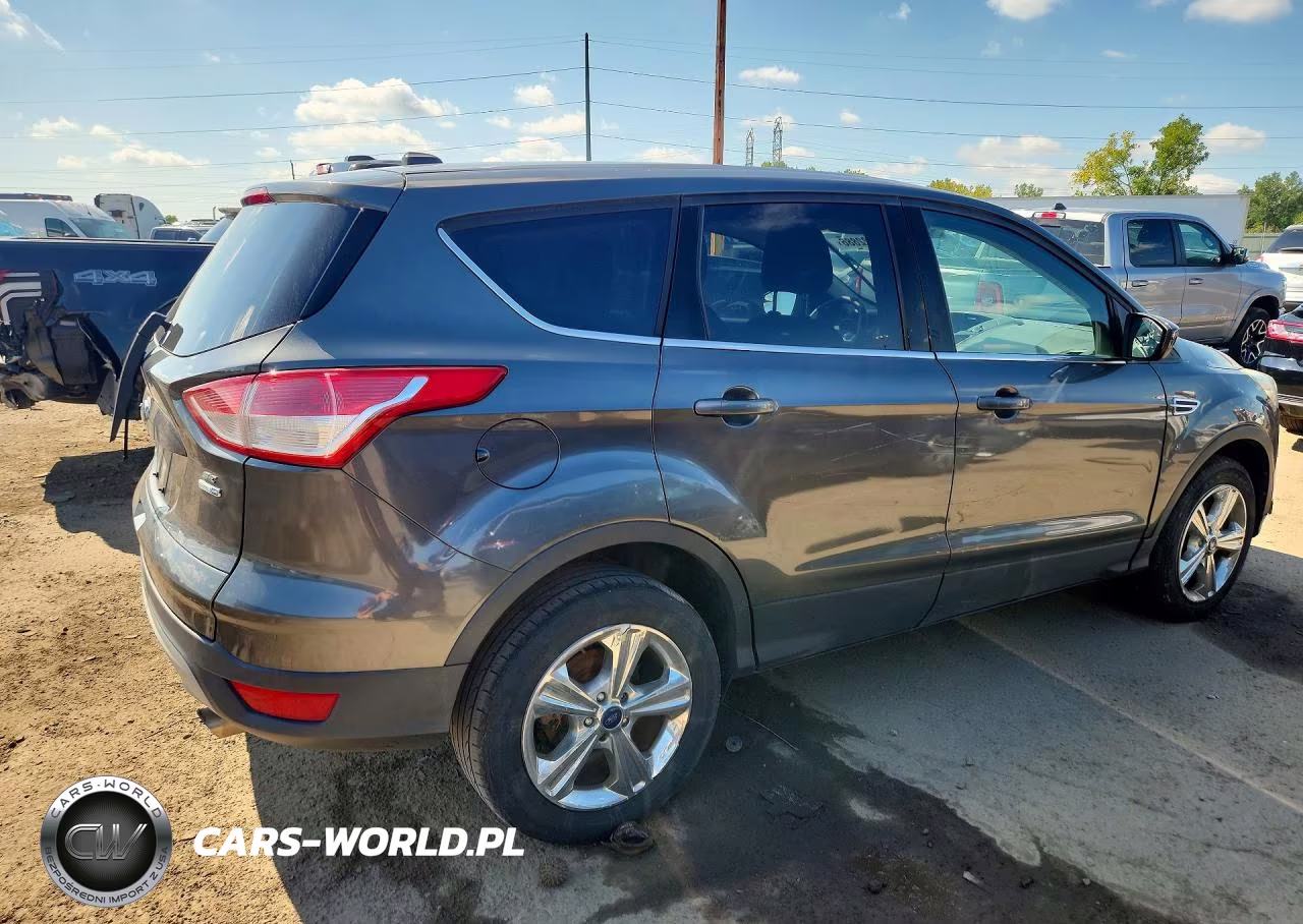 2016 Ford Escape Se VIN:1FMCU9GX2GUC82696 - 3