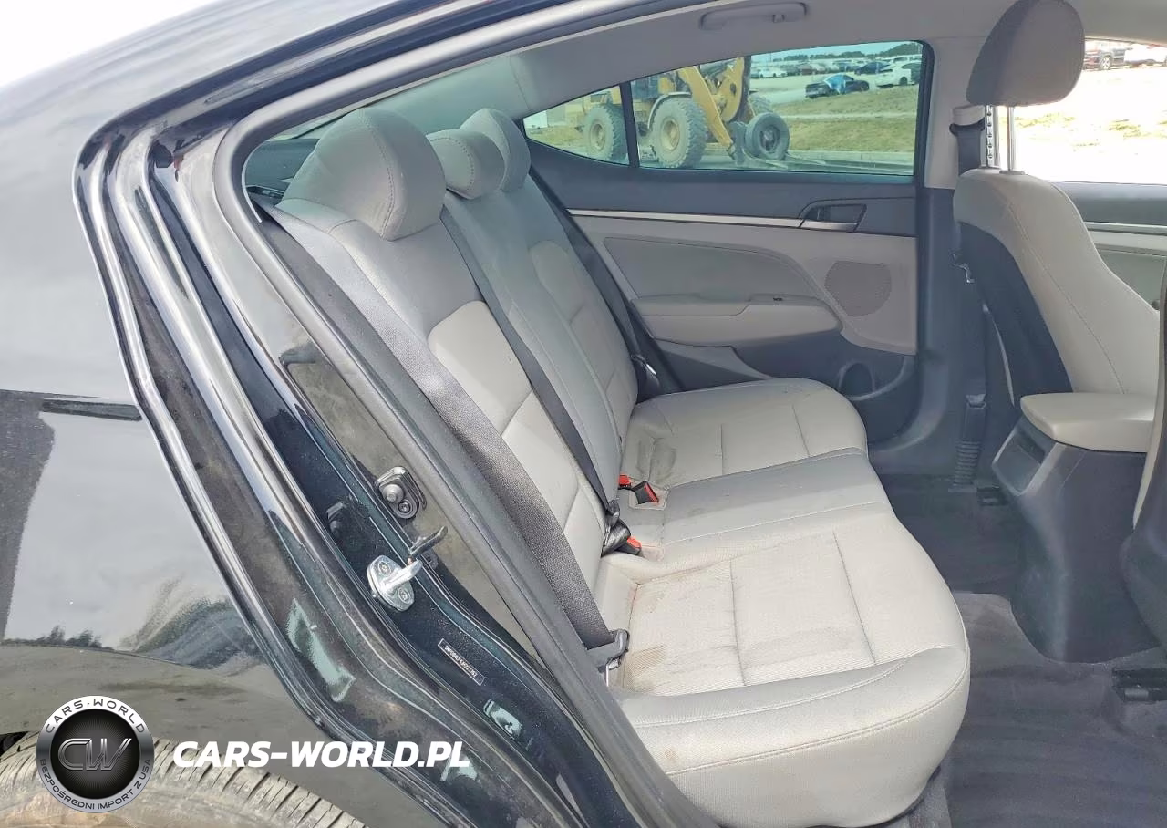 2018 Hyundai Elantra Sel VIN:5NPD84LF4JH223762 - 10