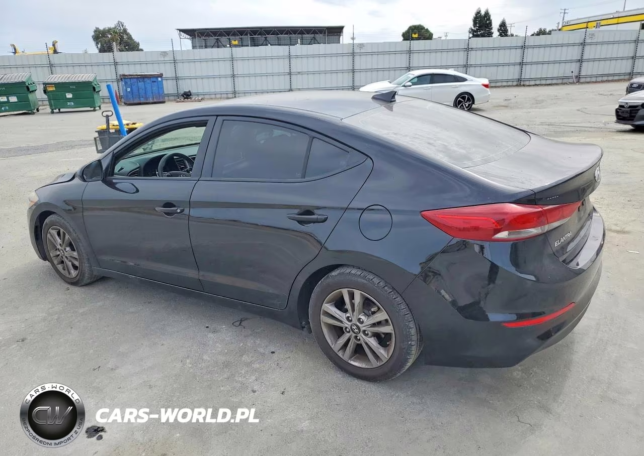 2018 Hyundai Elantra Sel VIN:5NPD84LF4JH223762 - 2