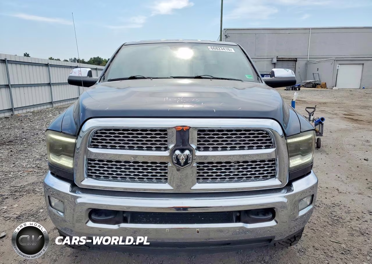 2015 Ram 2500 Laramie VIN:3C6UR5FL4FG615457 - 5