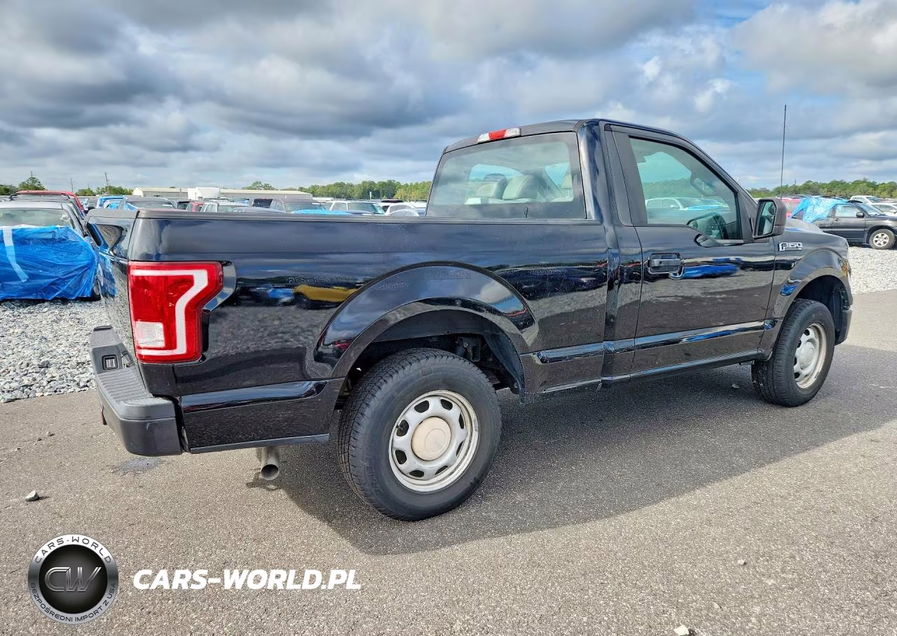 2017 Ford F150 VIN:1FTMF1C81HFA57548 - 3