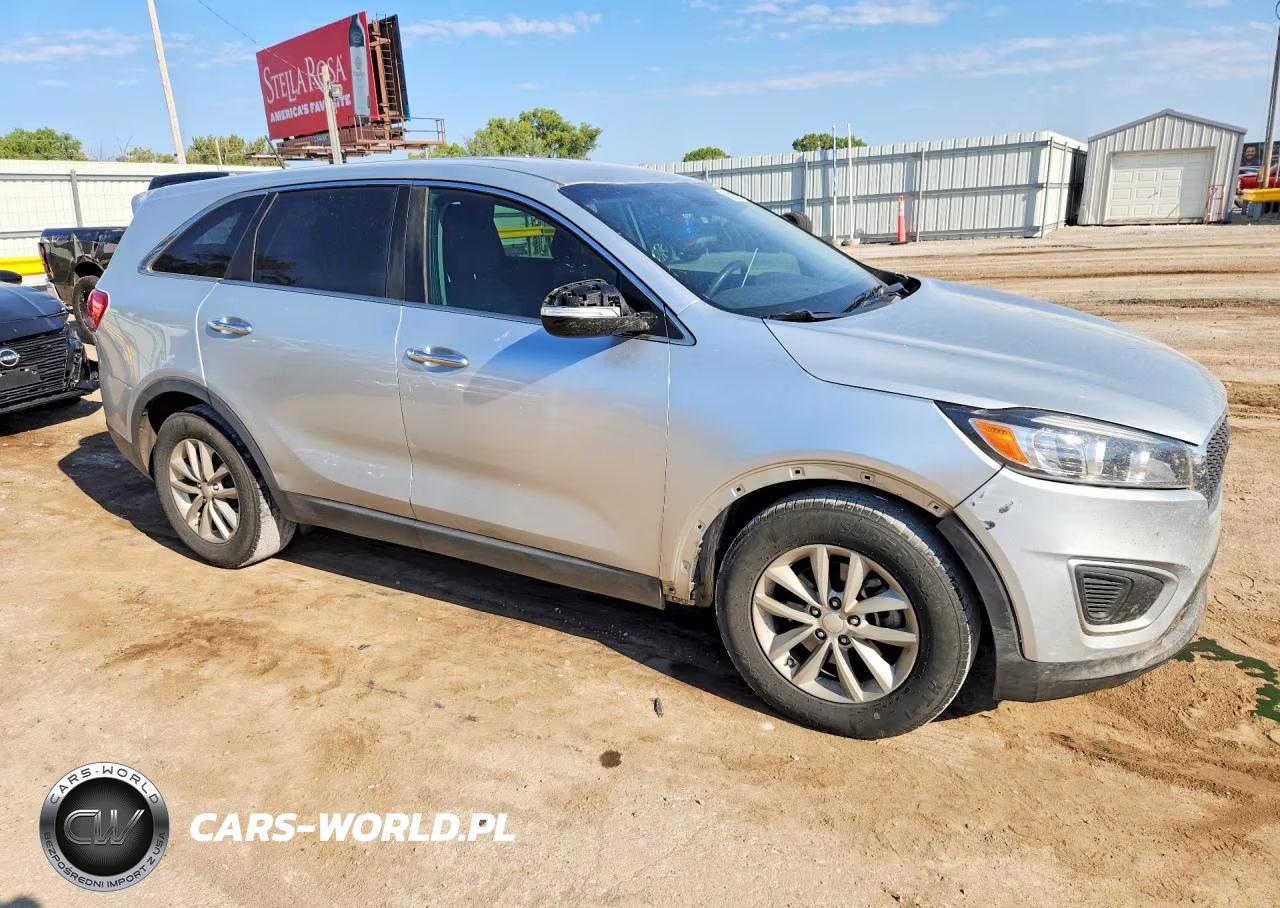 2016 Kia Sorento L VIN:5XYPG4A31GG155218 - 4