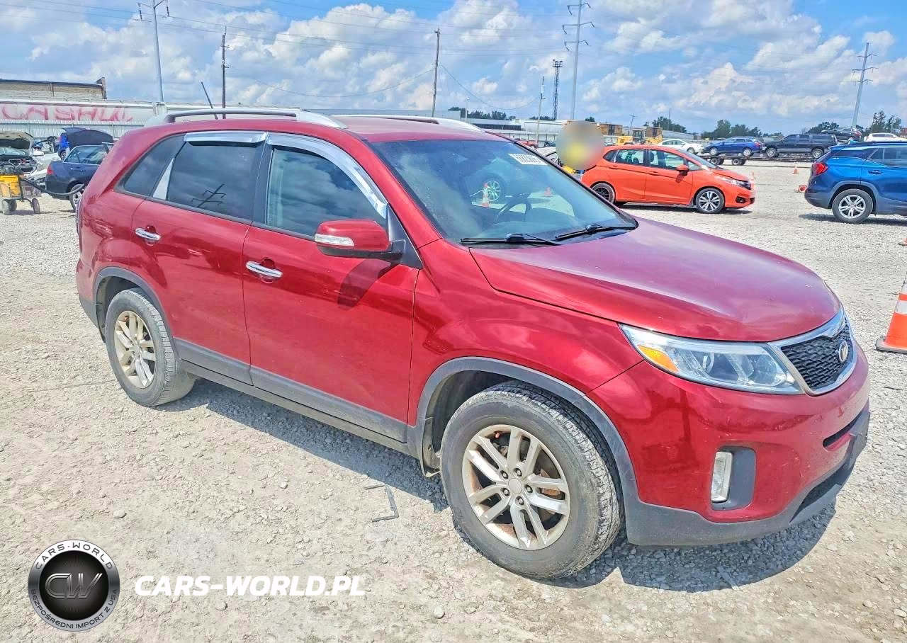 2014 Kia Sorento Lx VIN:5XYKT4A66EG502717 - 4