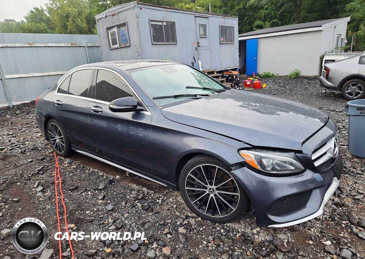 2016 Mercedes-Benz C 300 4Matic VIN:55SWF4KB5GU109790 - 4