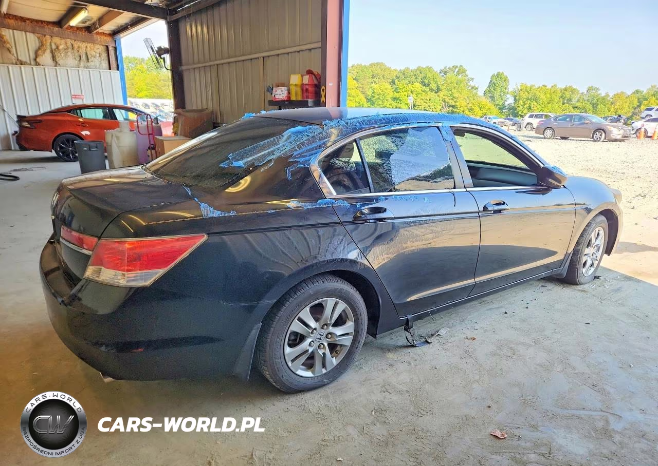 2011 Honda Accord Lxp VIN:1HGCP2F4XBA051857 - 3