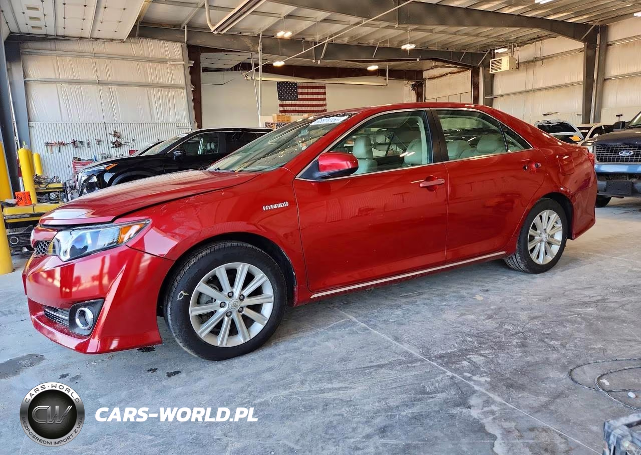 2012 Toyota Camry Hybrid Xle