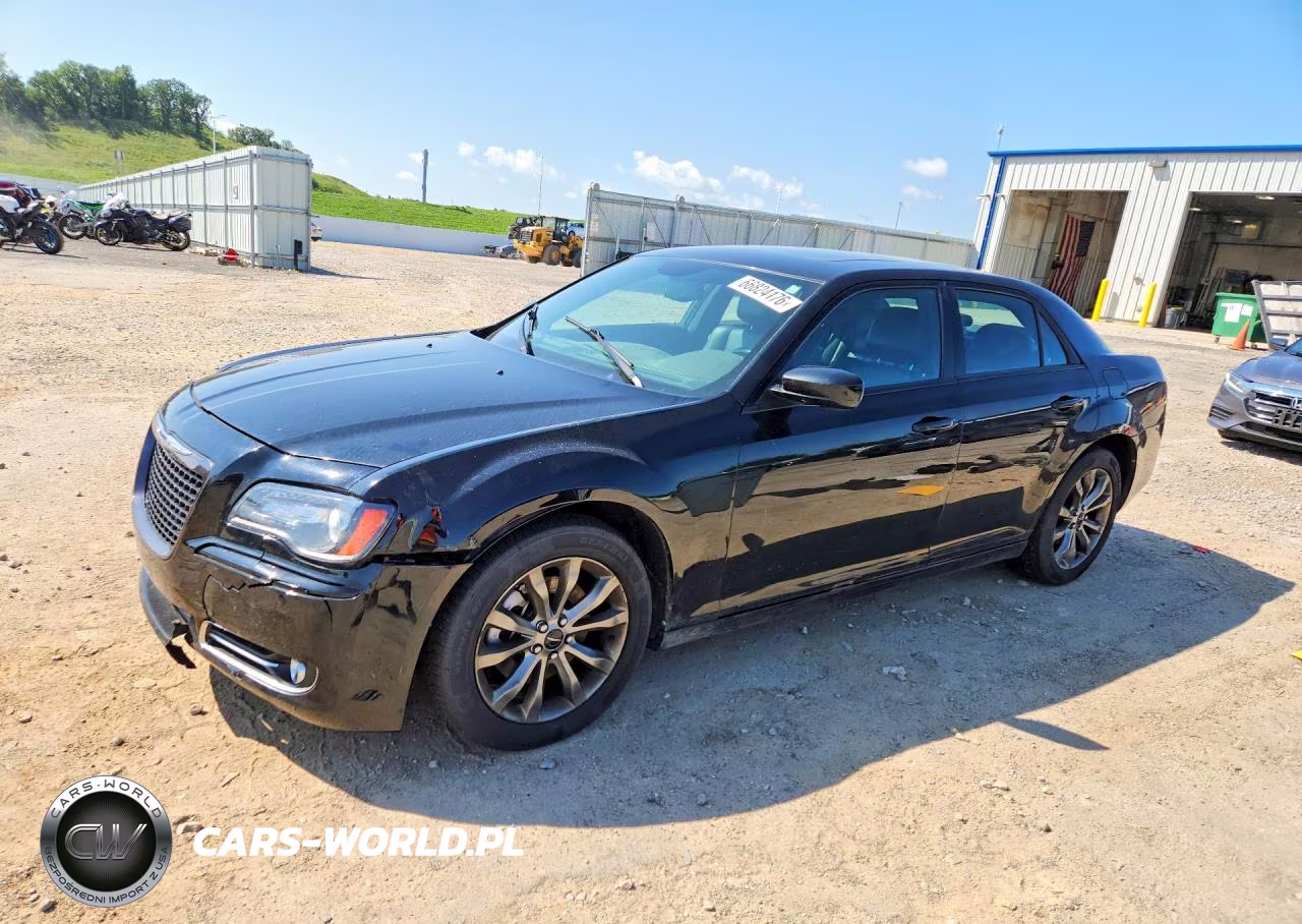 2014 Chrysler 300 S VIN:2C3CCAGG8EH383769 - 1