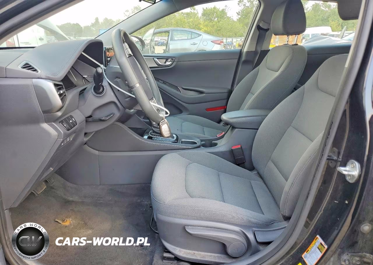 2021 Hyundai Ioniq Blue VIN:KMHC65LC9MU261149 - 7