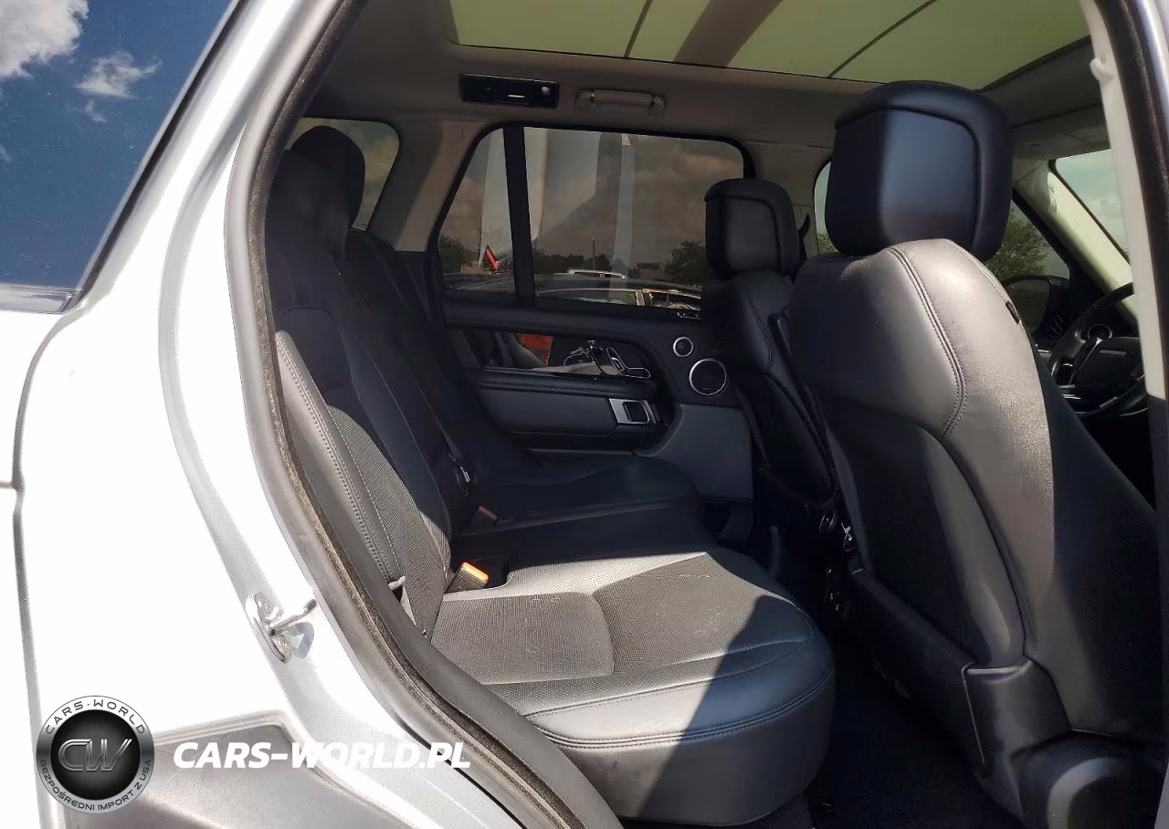 2020 Land Rover Range Rover Hse VIN:SALGS2RU0LA586572 - 11