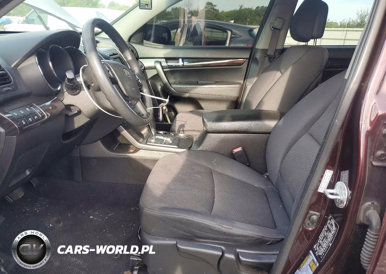 2011 Kia Sorento Lx VIN:5XYKTCA12BG114670 - 7