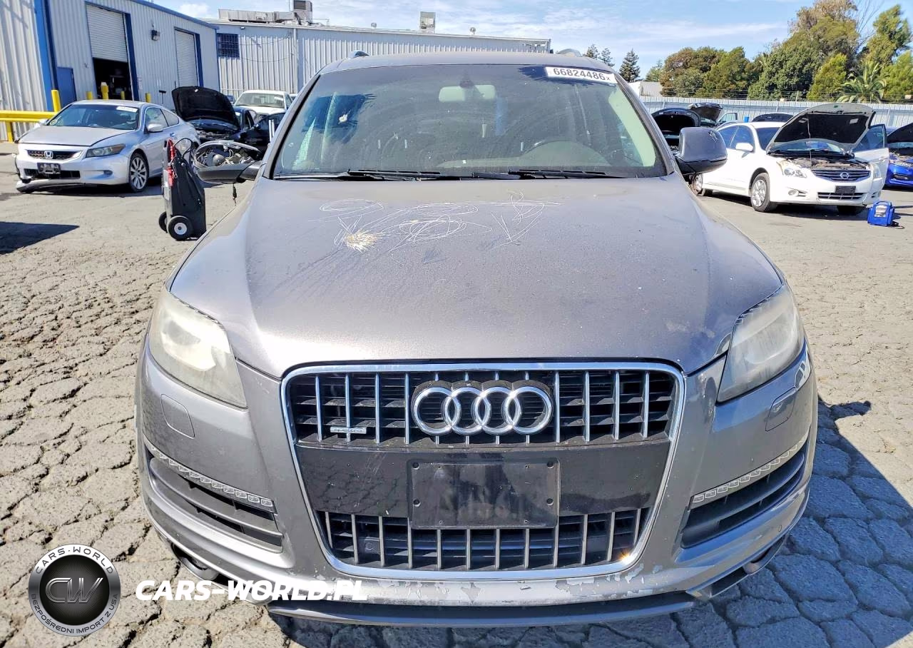 2014 Audi Q7 Premium Plus VIN:WA1LGAFE5ED005612 - 5