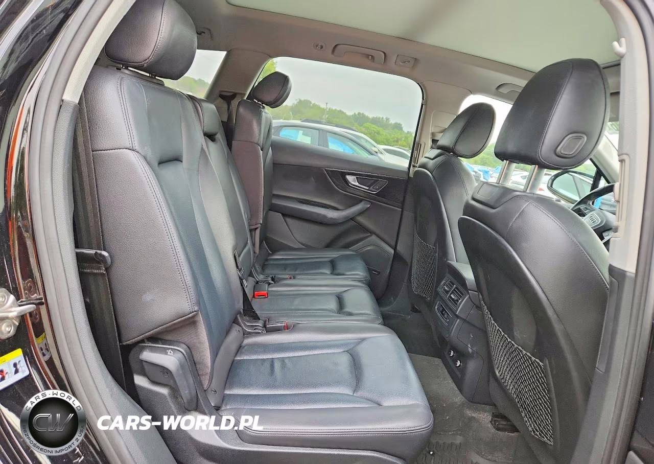 2019 Audi Q7 Premium Plus VIN:WA1LAAF77KD009921 - 11